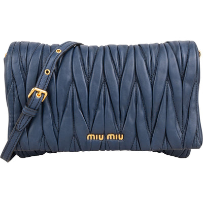 Miu Miu Matelassé Nappa lederen kleine schoudertas met flap
