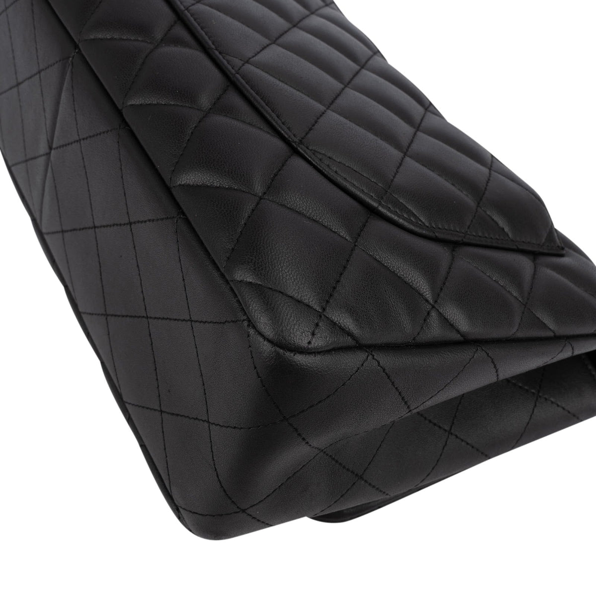 Sac bandoulière Chanel Jumbo à rabat simple en cuir d'agneau matelassé