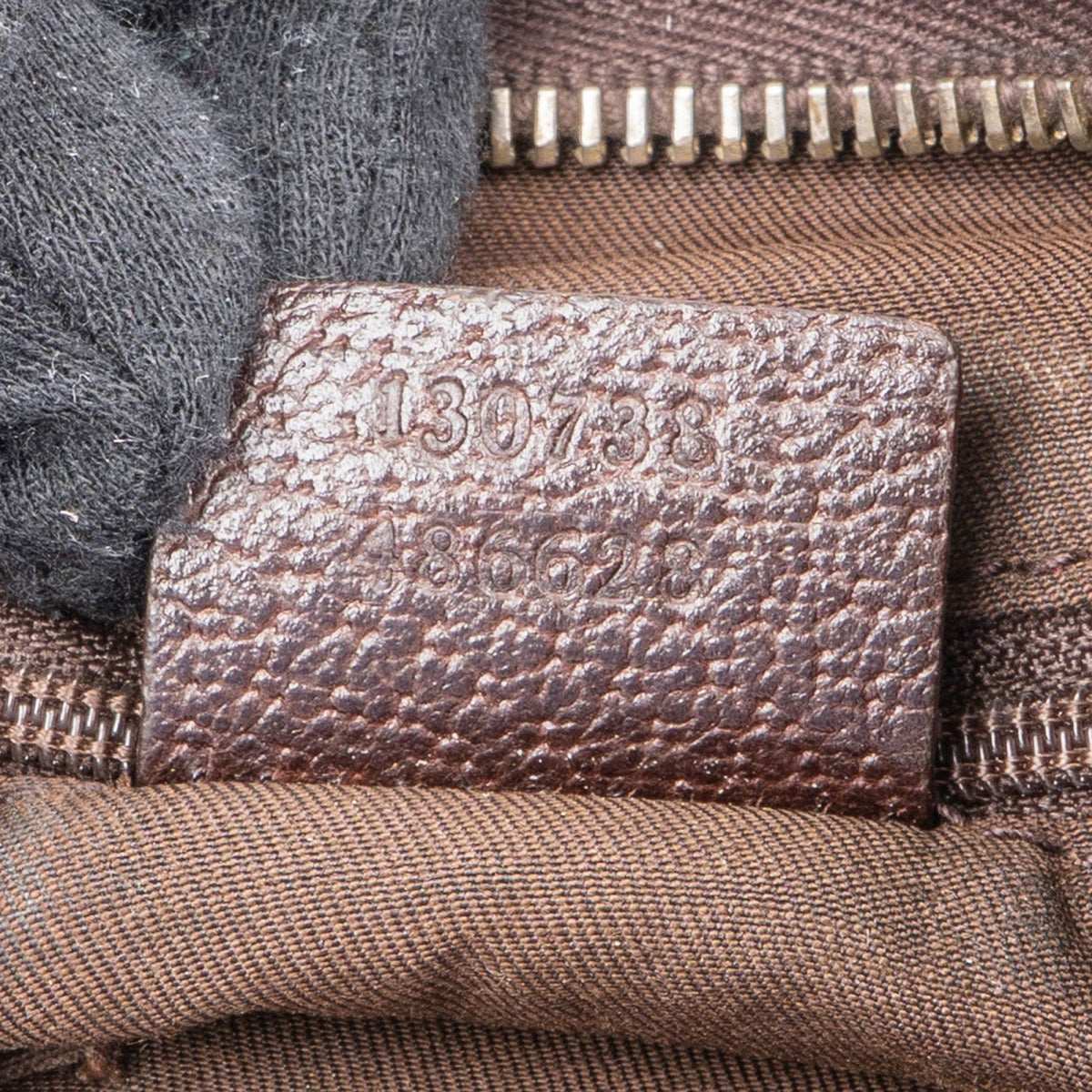 Gucci Monogram GG Canvas Abbey D-Ring Schultertasche, Bild 10 von 10