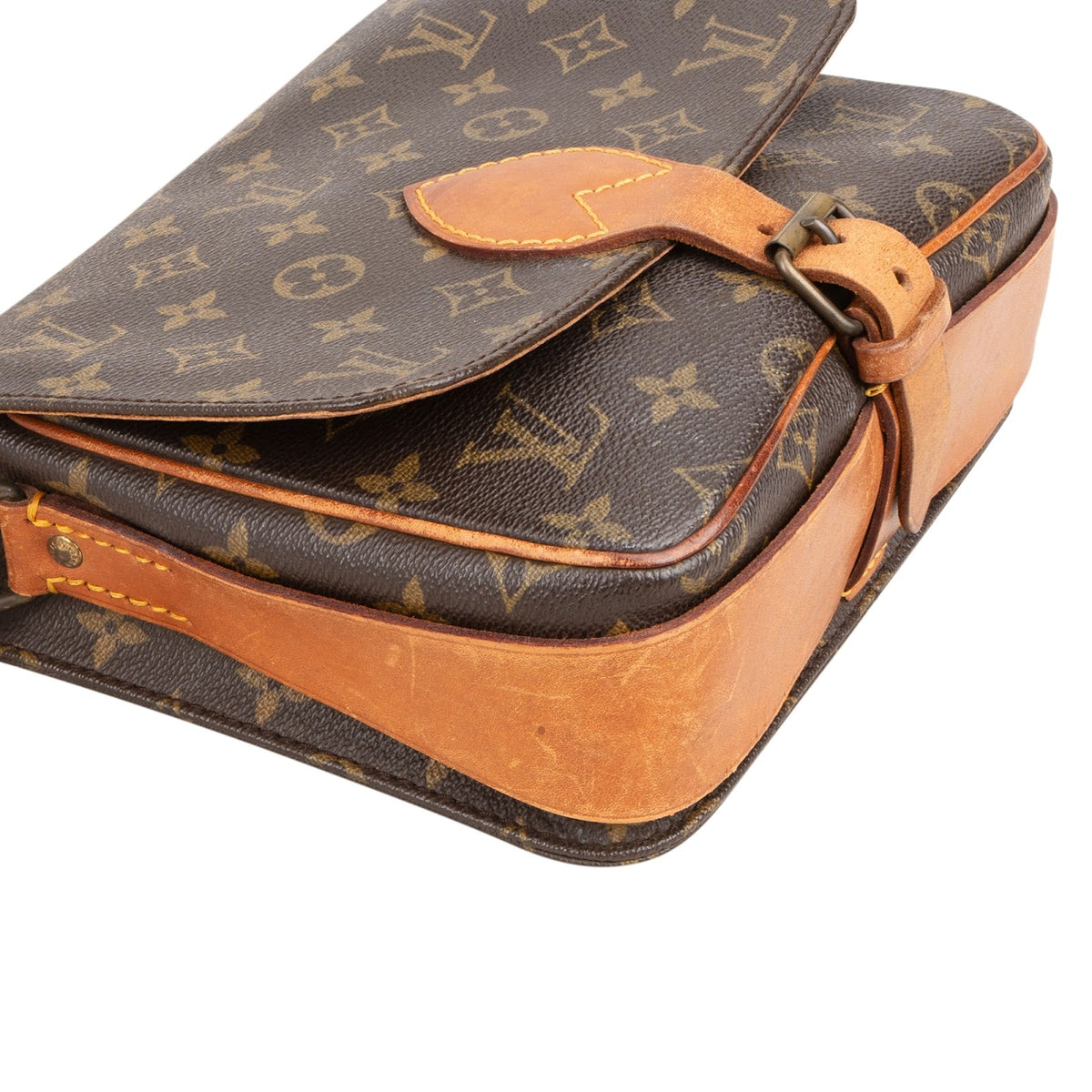 Bolso bandolera Louis Vuitton Cartouchiere MM en lona Monogram