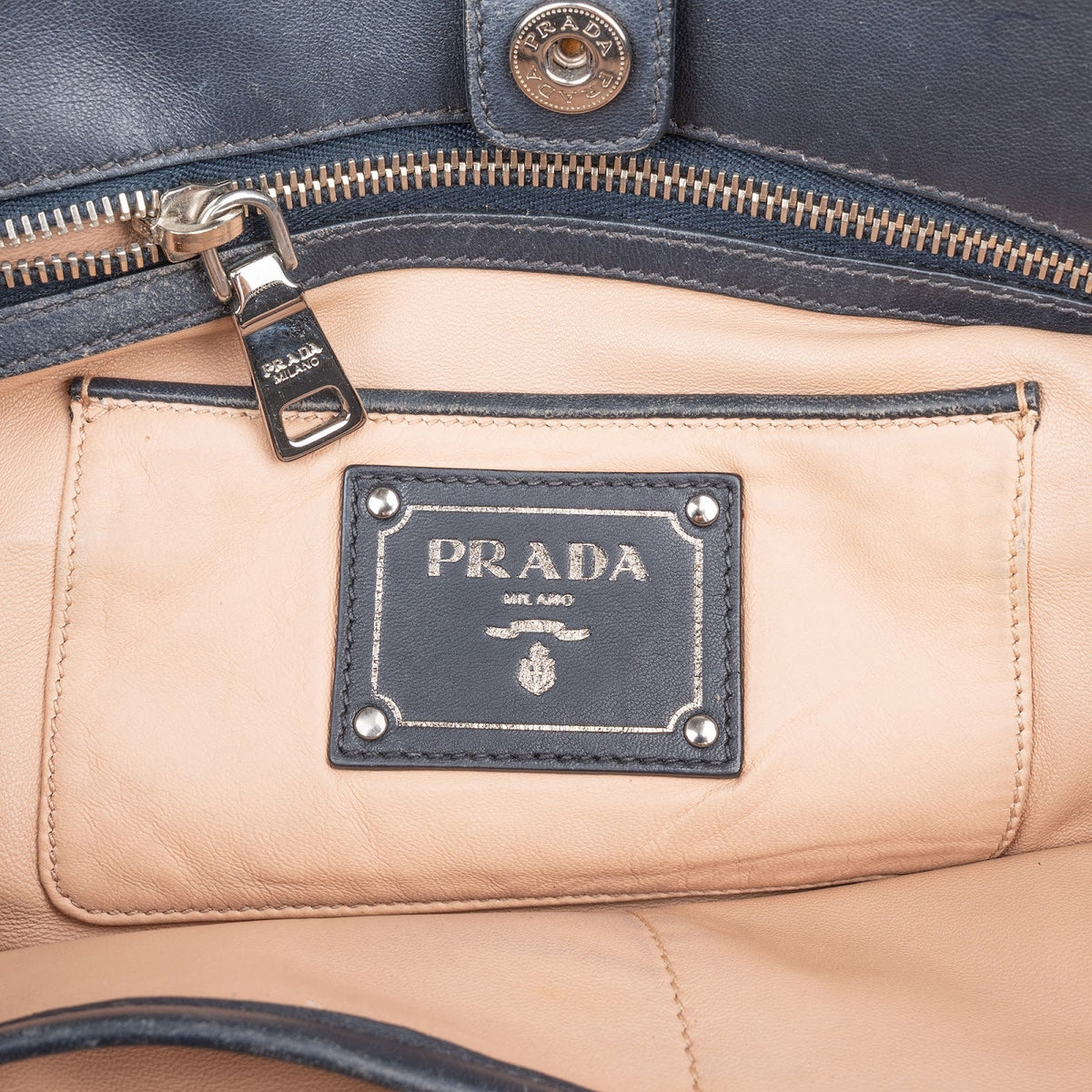 Prada gewatteerde Nappa-lederen Gaufre-handtas