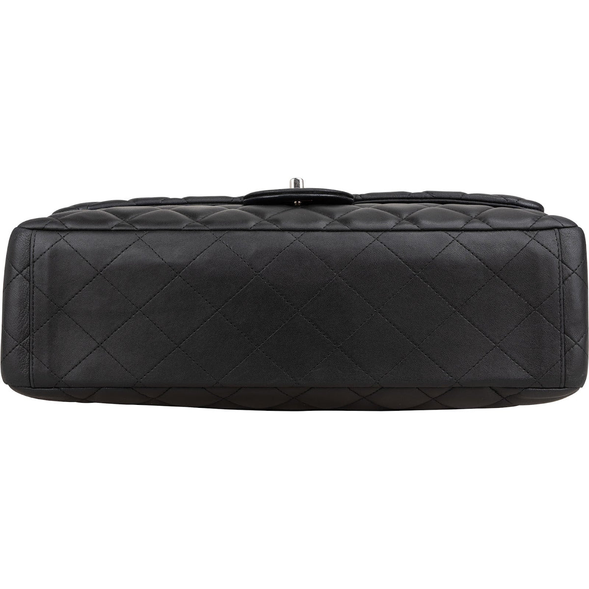 Borsa a tracolla Chanel Maxi Single Flap in pelle di agnello trapuntata con dettagli in palladio