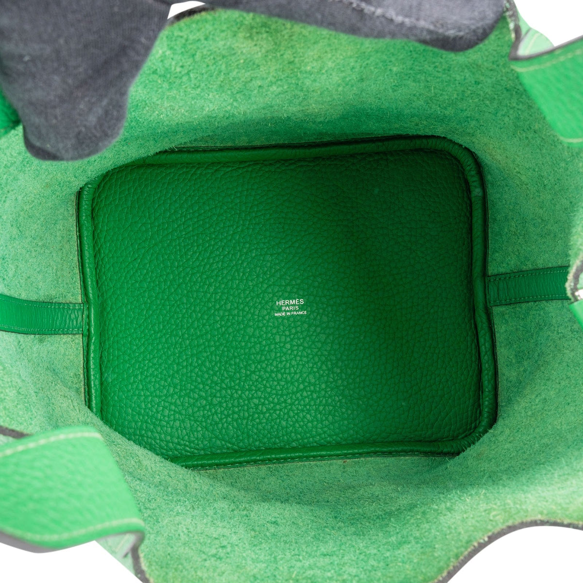 Borsa Hermès Picotin Lock 22 (MM) in Taurillon Clemence verde