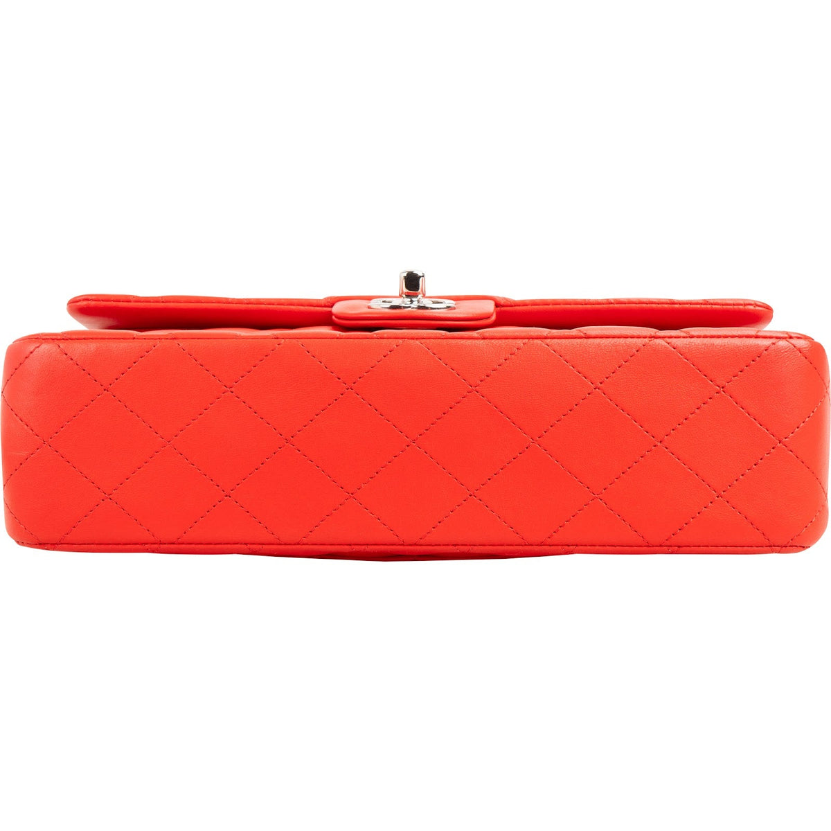 Sac à bandoulière Chanel Medium à double rabat en cuir d'agneau matelassé et palladium