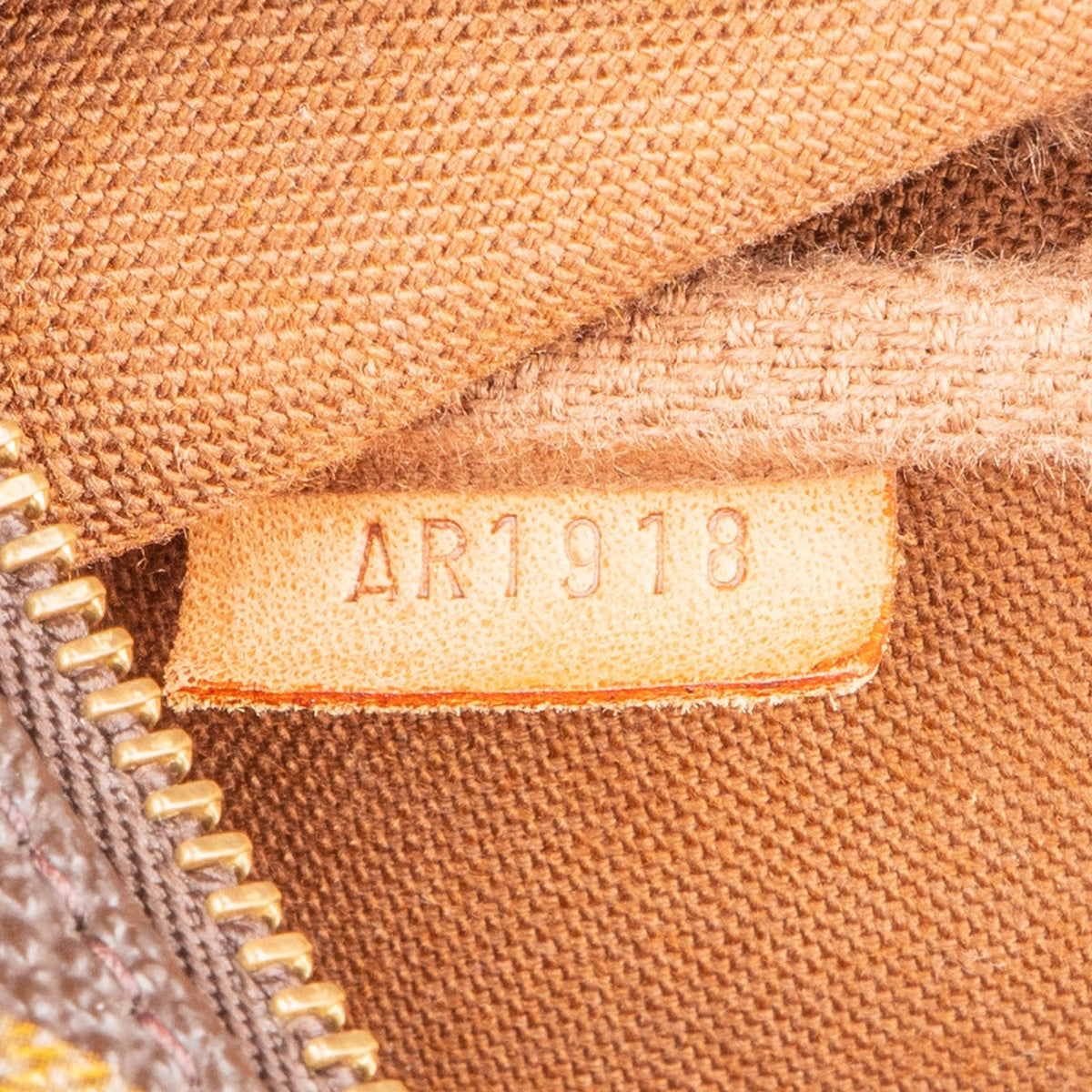 Louis Vuitton Canvas Pochette Accessoires Handtasche, Bild 12 von 12
