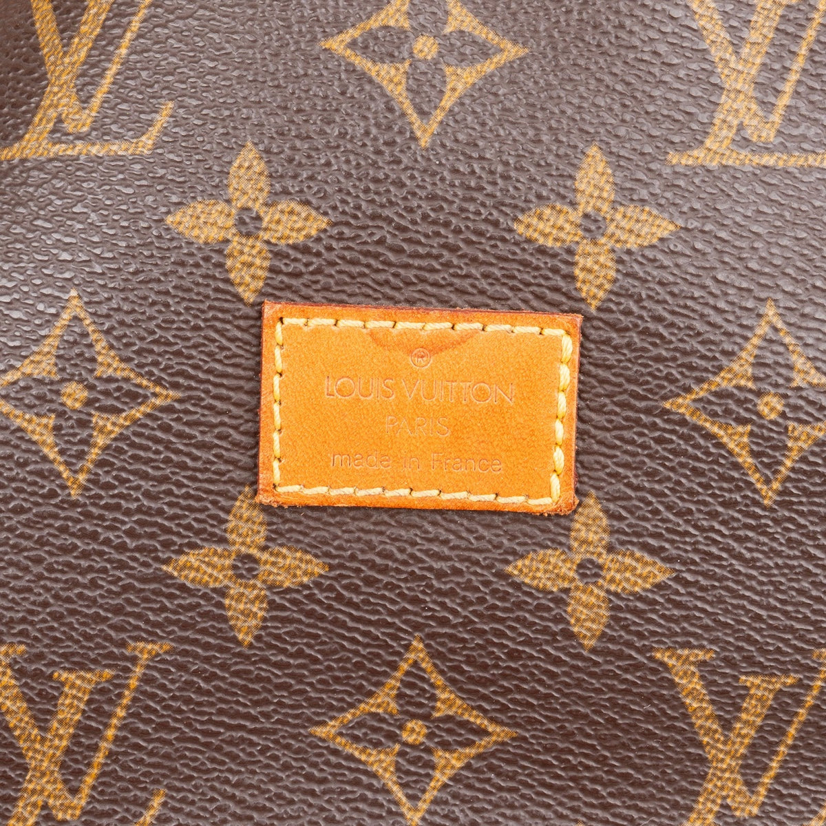 Bolso bandolera Louis Vuitton Monogram Canvas Saumur 30