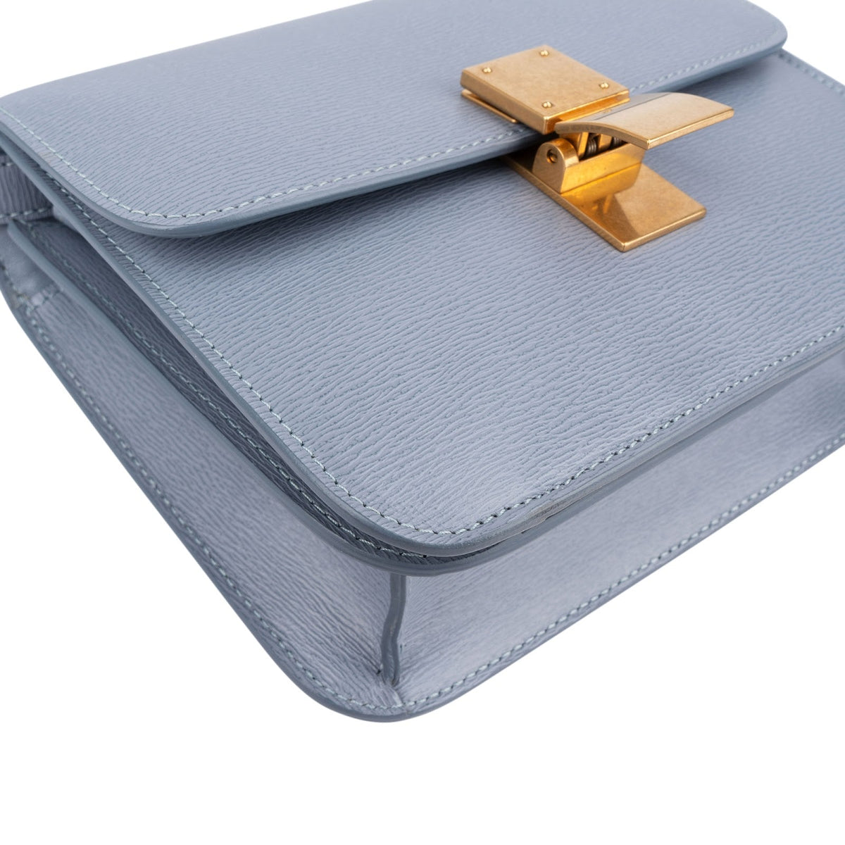 Sac bandoulière Classic Box petit modèle en cuir de veau grainé bleu Celine