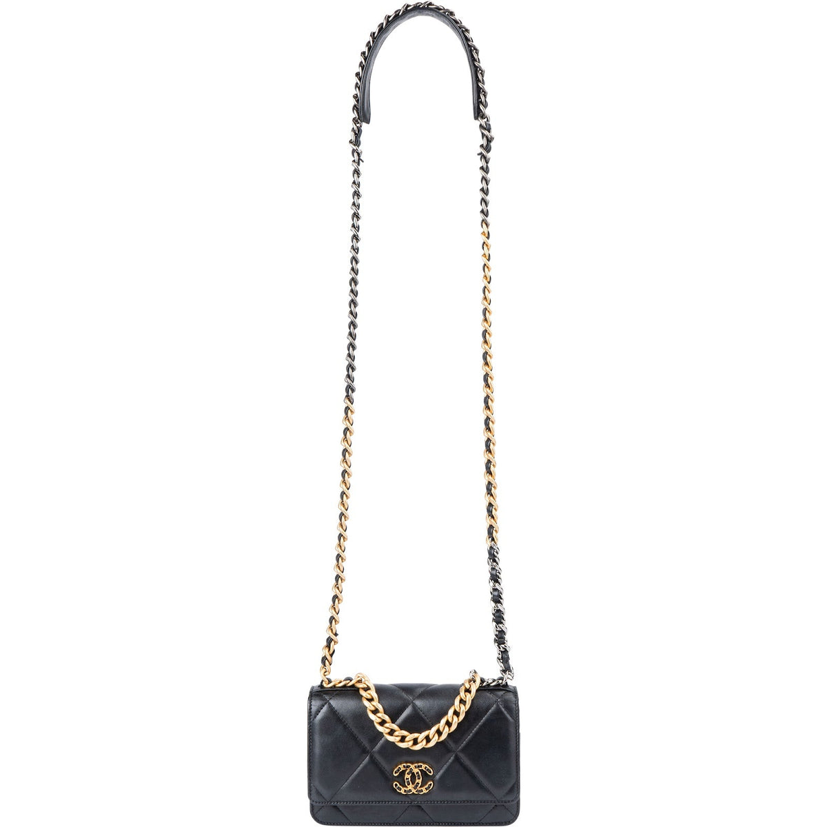 Sac bandoulière Chanel 19 en cuir d'agneau matelassé, modèle Wallet On Chain