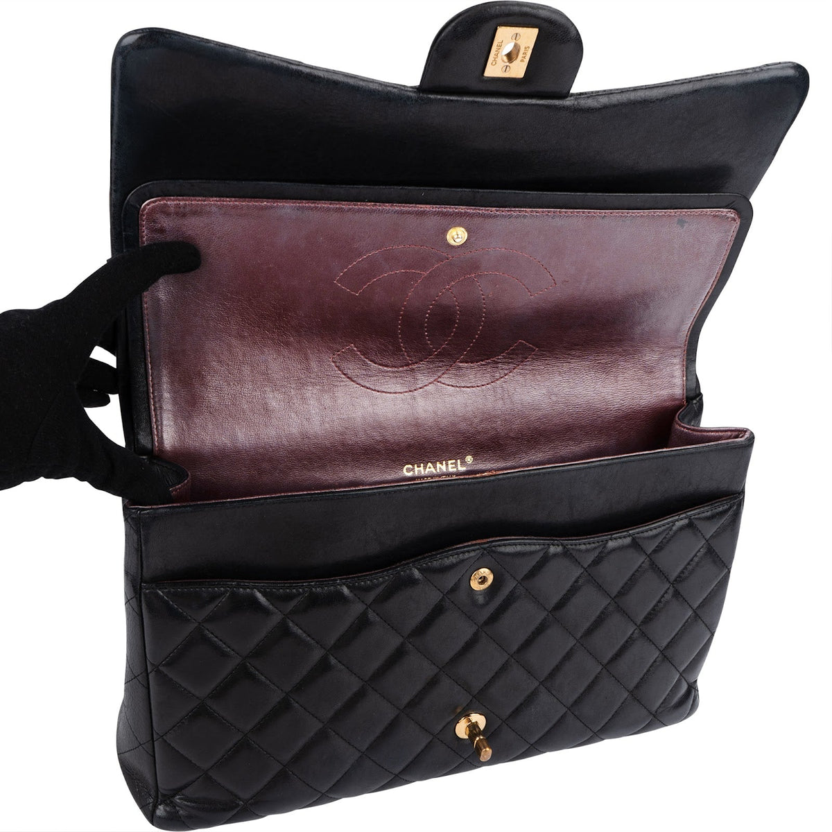 Bolso bandolera Chanel Jumbo de piel de cordero acolchada con doble solapa