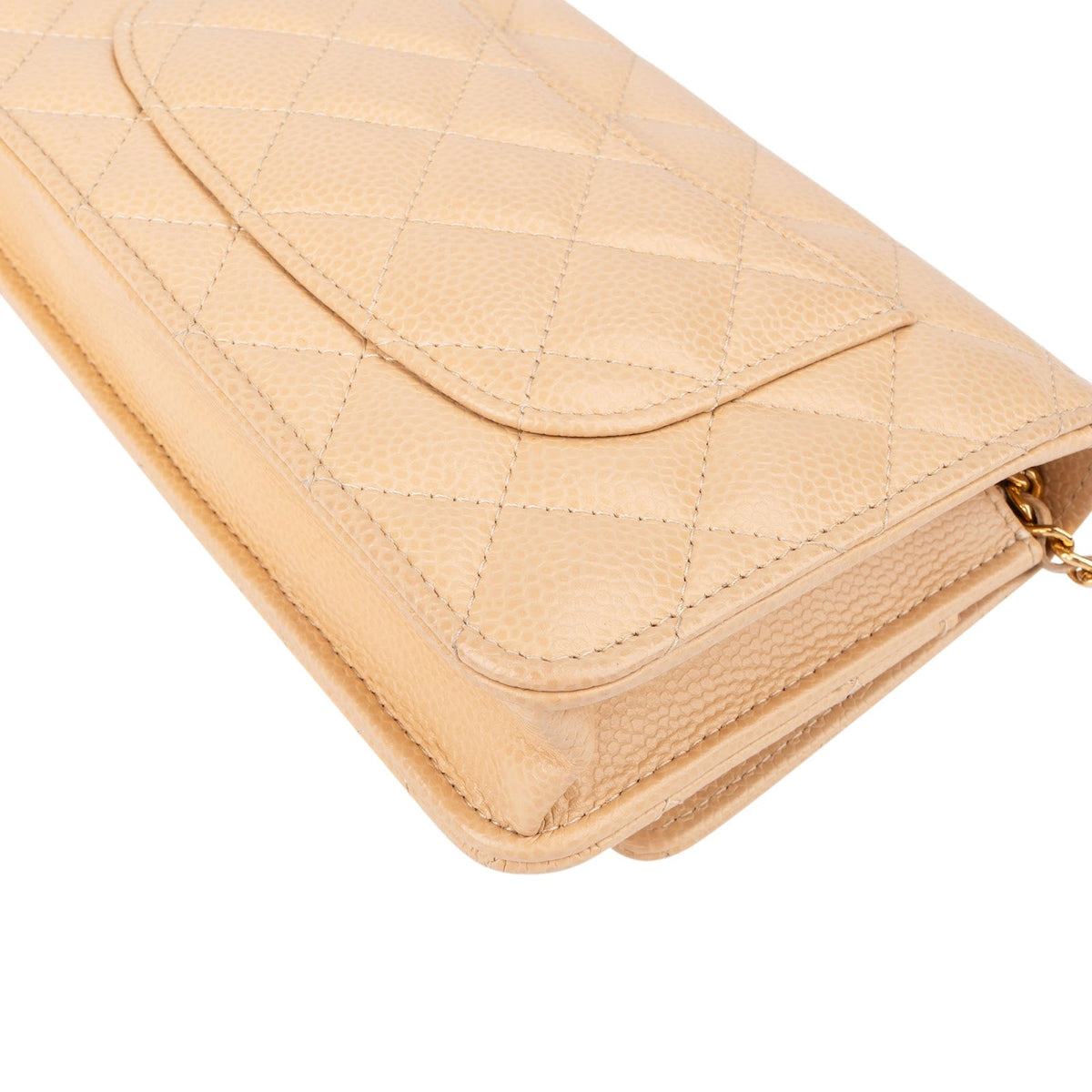 Borsa a tracolla Wallet on Chain di Chanel in pelle caviar trapuntata
