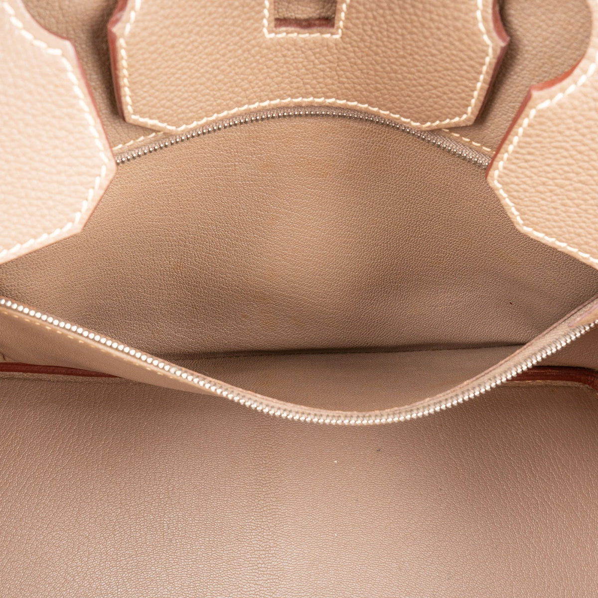 Bolso Hermès Birkin 35 de piel Clemence en color Etoupe con herrajes de paladio