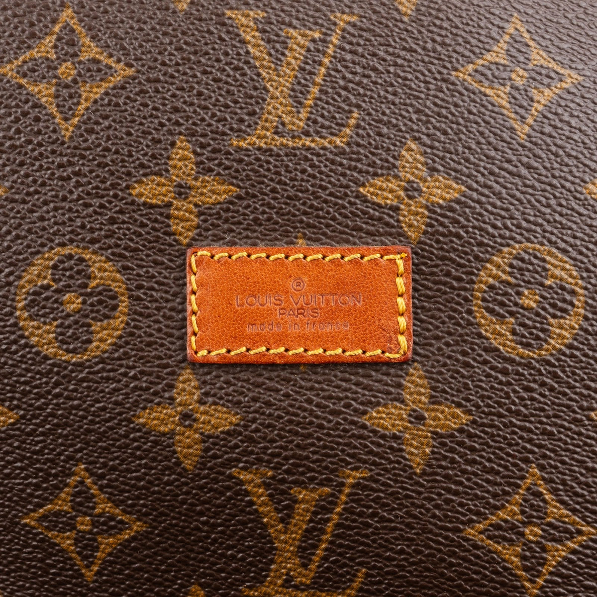 Borsa a tracolla Louis Vuitton Saumur 40 in tela Monogram