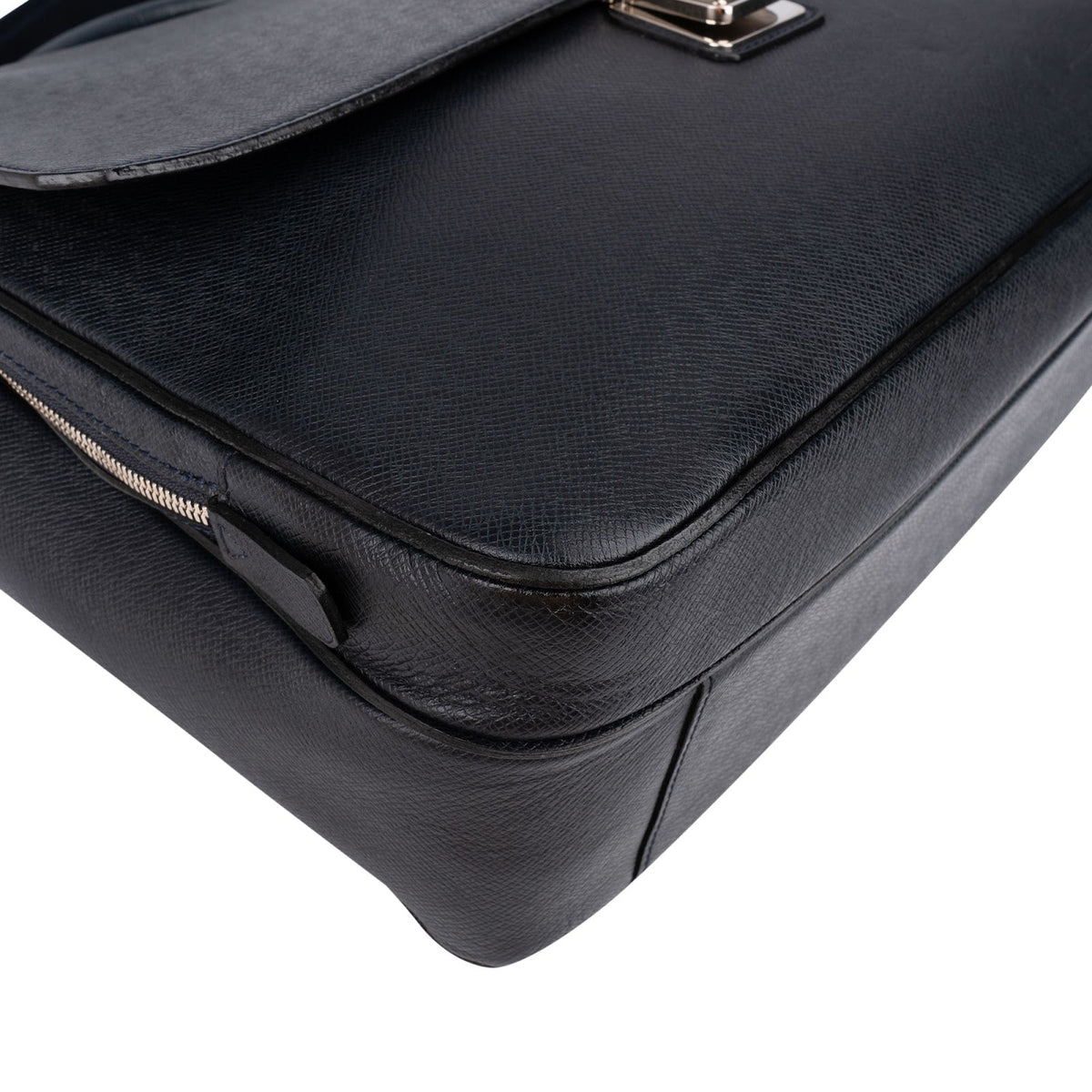 Maletín de negocios Louis Vuitton Anton en piel Taiga