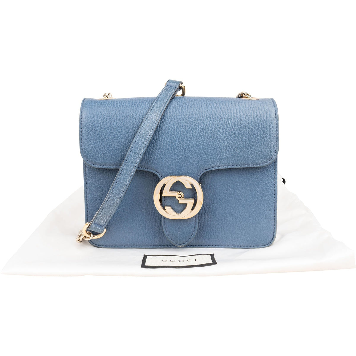 Sac bandoulière Gucci Small Interlocking GG en cuir grainé bleu