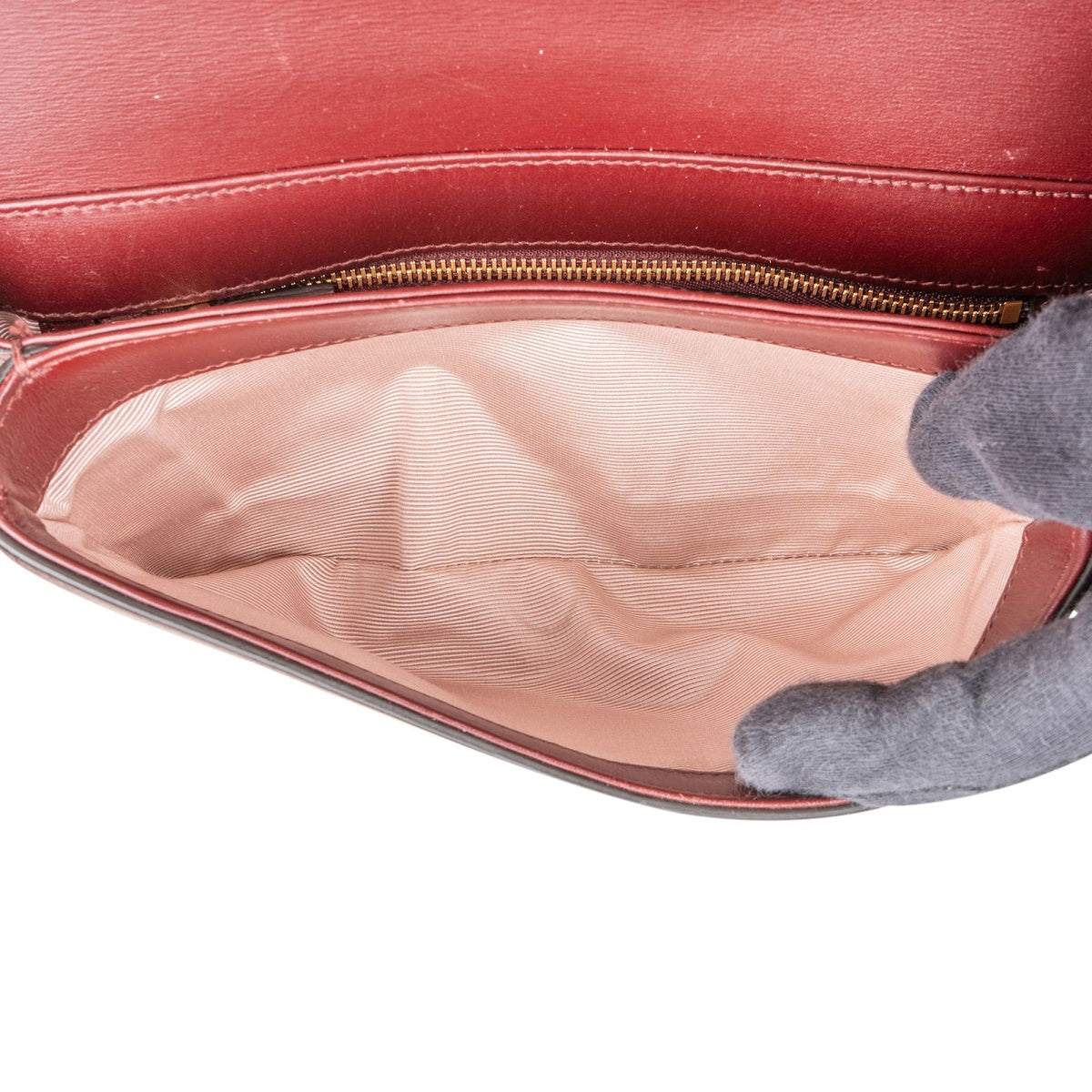 Bolso bandolera Gucci GG Arli pequeño en piel burdeos