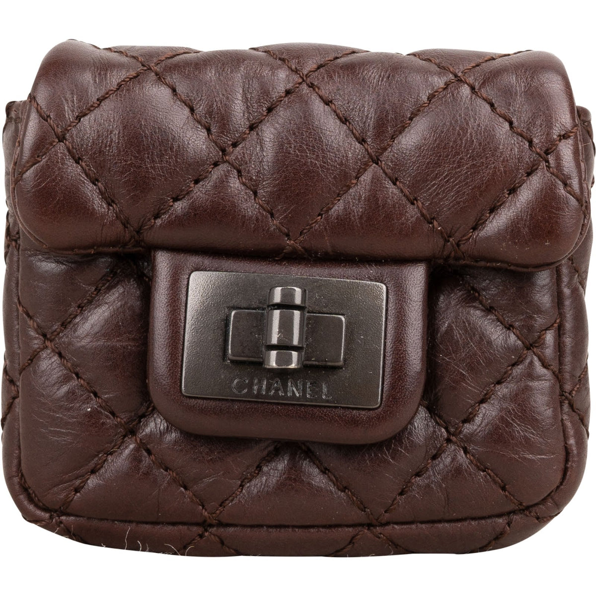 Sac ceinture pochette micro étui accessoires 2.55 Reissue Chanel en cuir d'agneau matelassé
