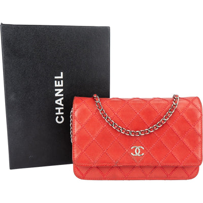 Chanel Steppleder-Geldbörse an Kette Umhängetasche