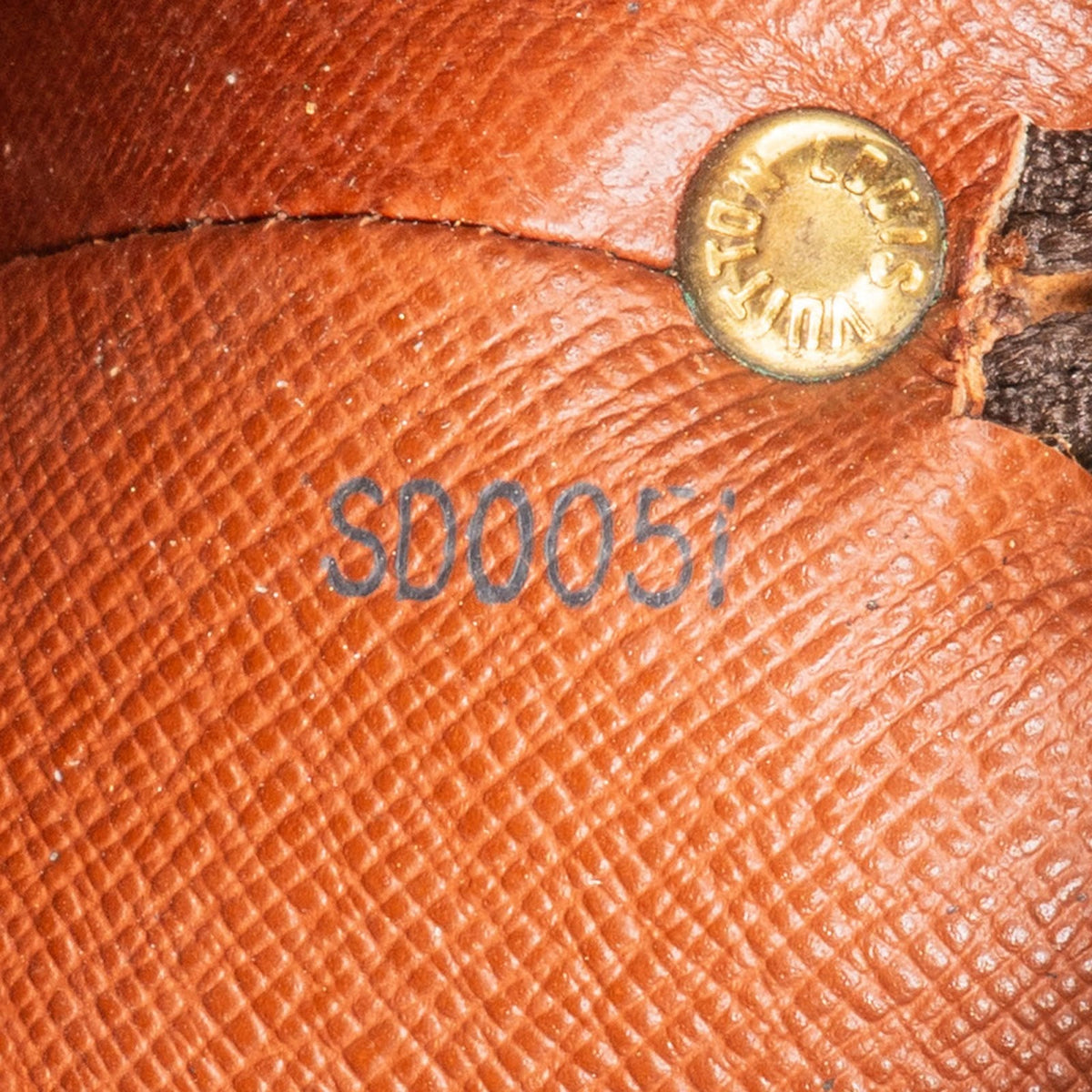 Louis Vuitton Drouot aus Monogram Canvas – Ansicht 10