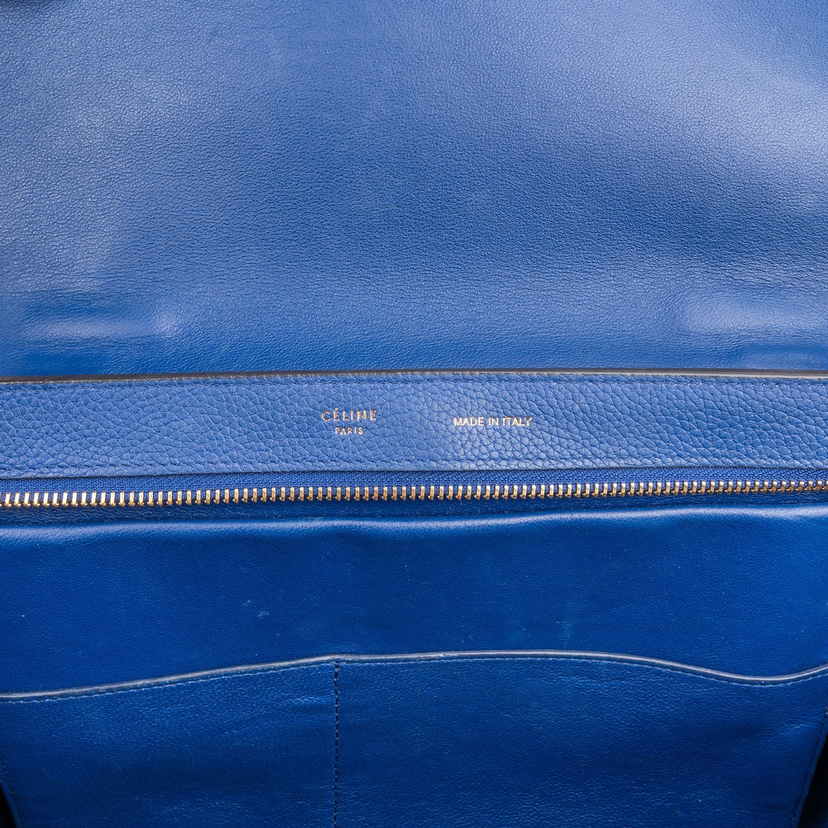 Celine Trapeze aus blauem Wildleder und genarbtem Kalbsleder – Ansicht 11