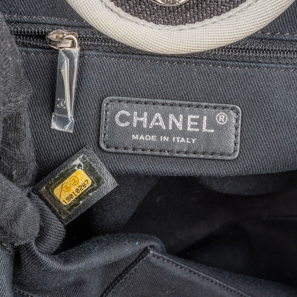 Chanel Denim Deauville Tote, Bild 11 von 11