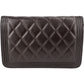 Bolso bandolera Chanel Boy Wallet On Chain en piel de caviar acolchada