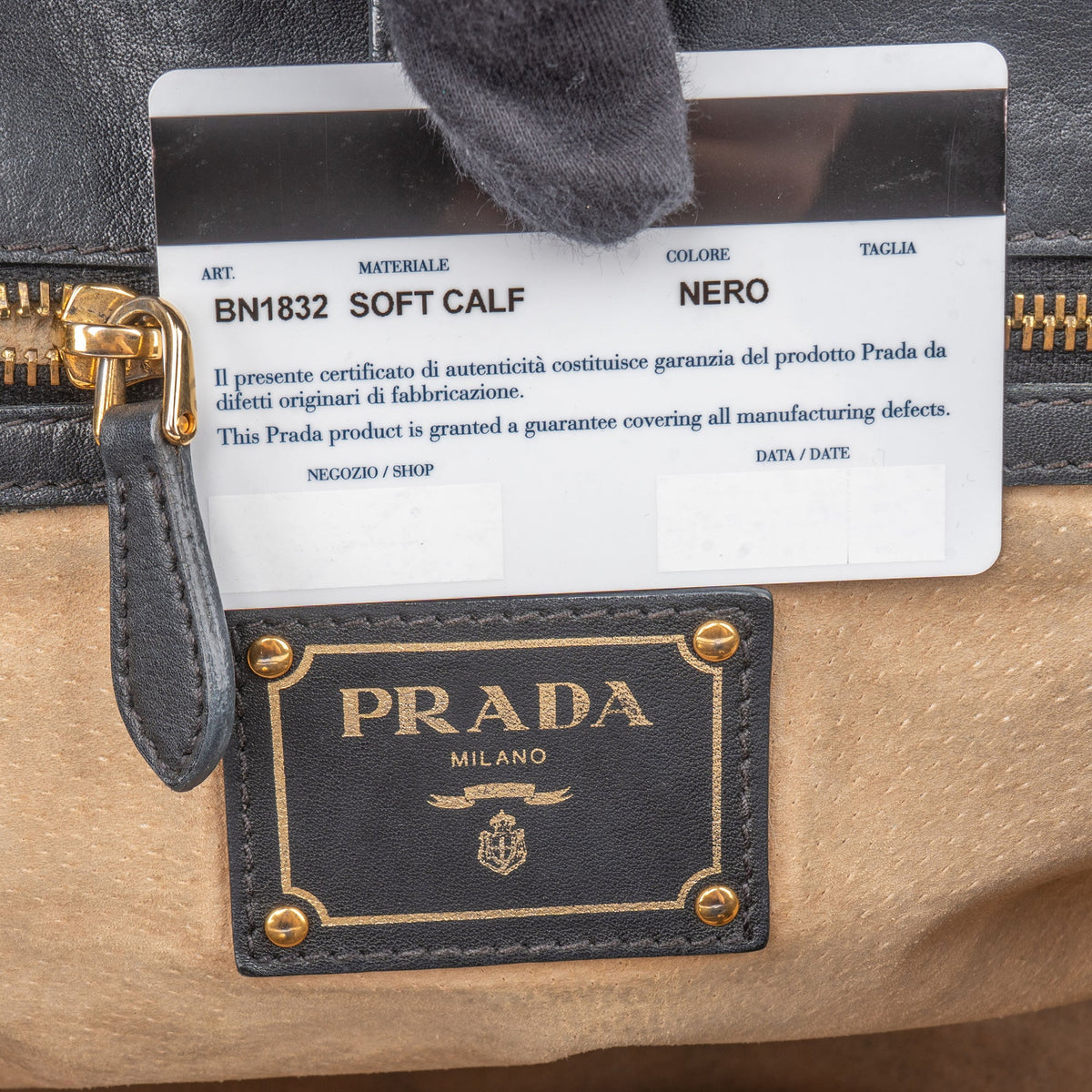 Borsa a mano City Prada in pelle di vitello nera