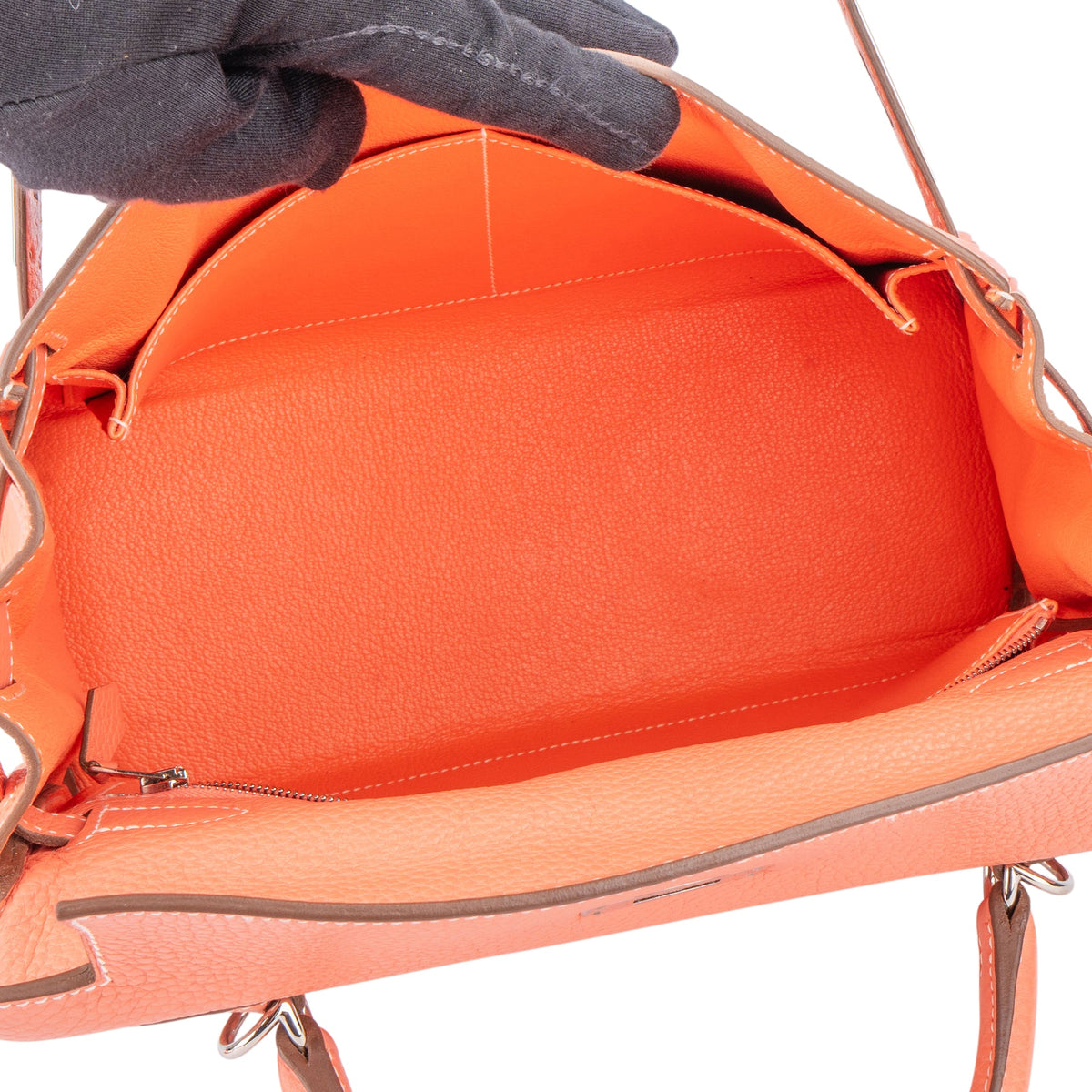 Sac à main Kelly 28 Retourne en cuir Taurillon Clémence Hermès couleur Crevette
