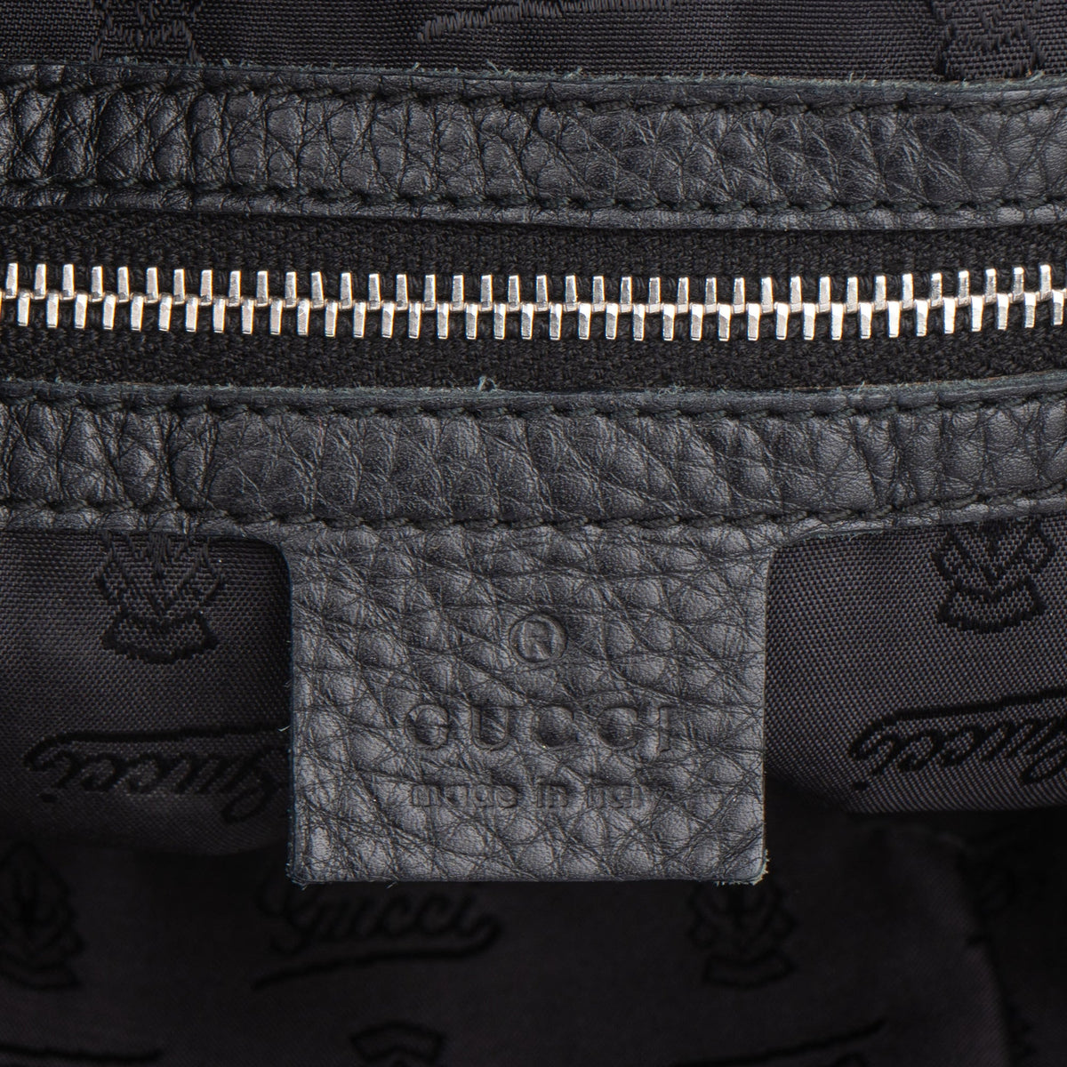 Sac hobo Gucci à monogramme GG et bambou