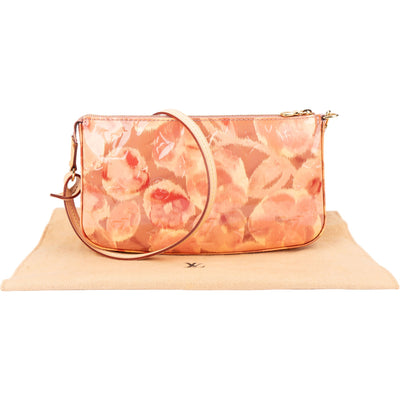 Bolso bandolera Louis Vuitton Limited Ikat Roses NM Pochette Accessoire