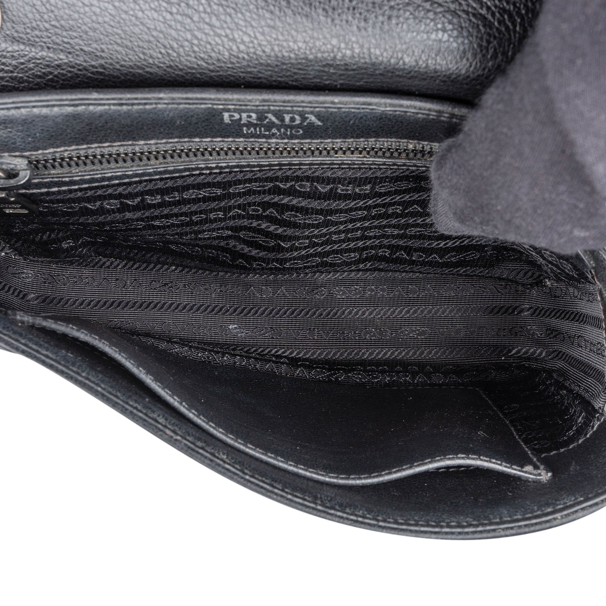 Borsa a tracolla Prada in pelle glace bicolore
