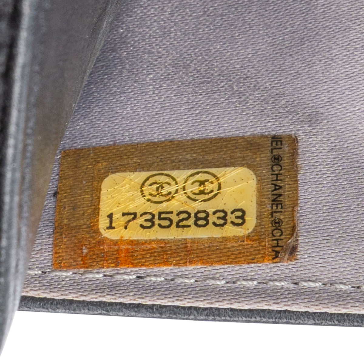 Chanel Lammleder Camellia Wallet on Chain Umhängetasche, Bild 15 von 15