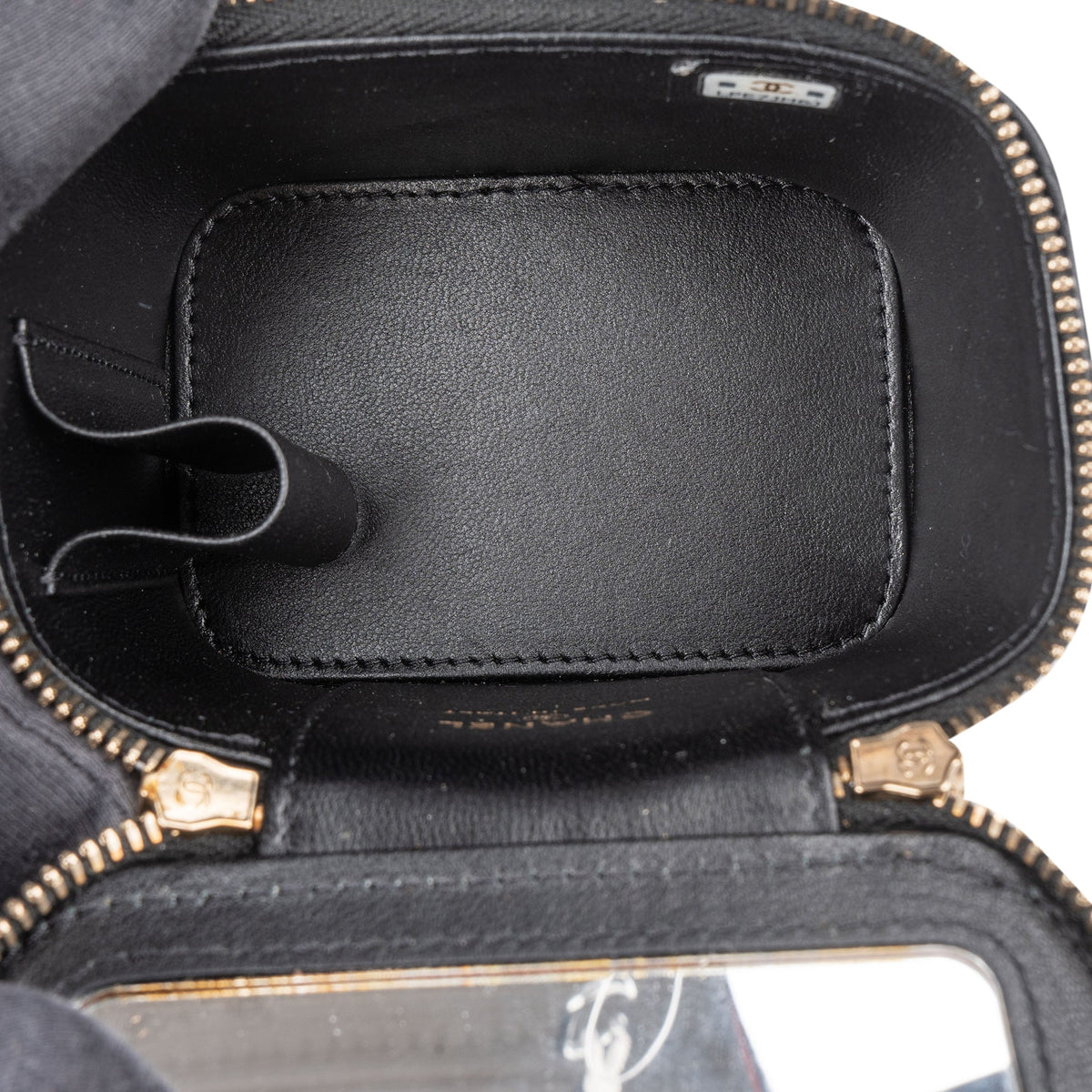 Borsa a mano Mini CC Charmy Vanity in pelle di agnello trapuntata Chanel