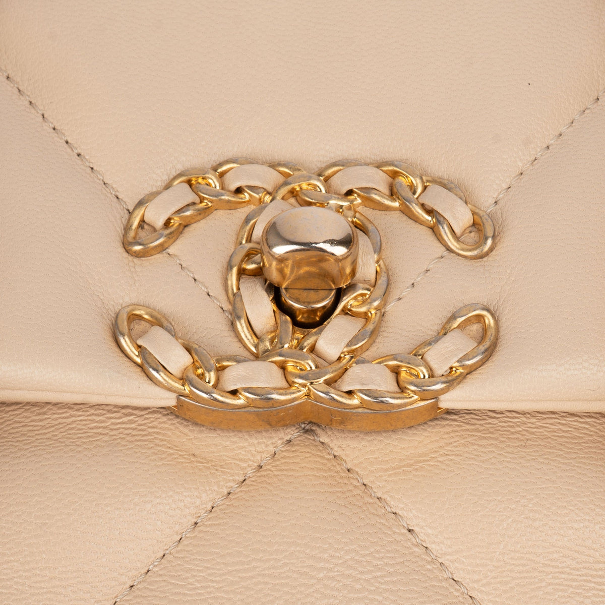 Chanel 19 Single Flap aus gestepptem Leder – Ansicht 9