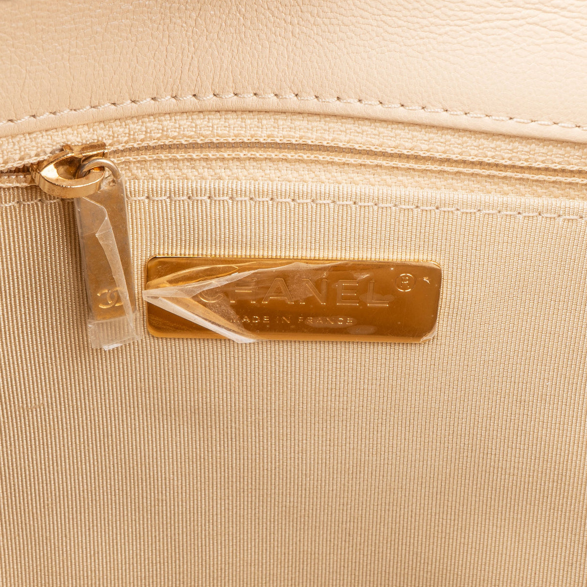 Chanel 19 Single Flap aus gestepptem Leder – Ansicht 14