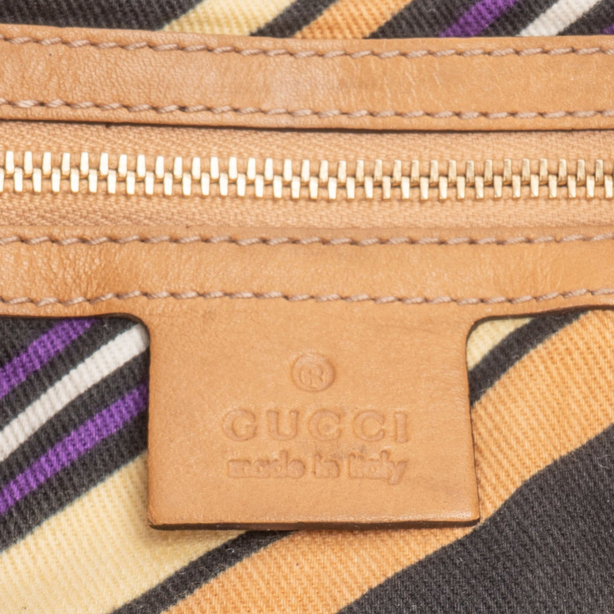 Gucci Hobo aus GG Wildleder – Ansicht 10