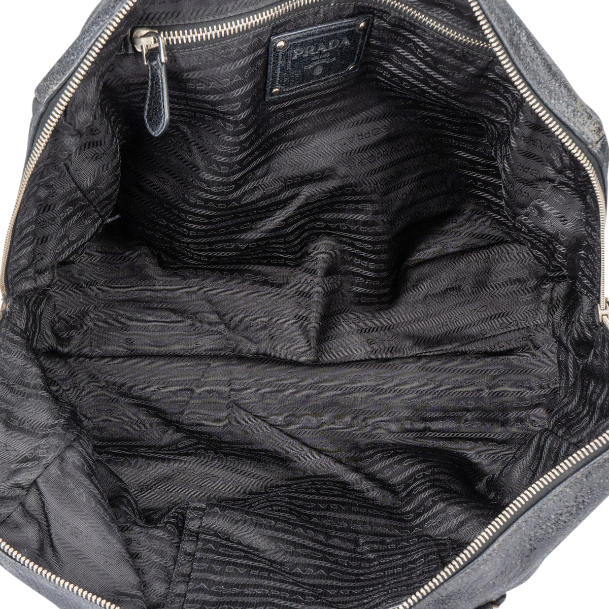 Prada City aus schimmerndem Leder – Ansicht 8
