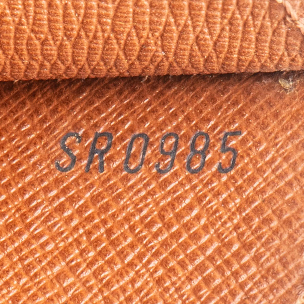 Louis Vuitton Monceau aus cognacfarbenem Epi-Leder – Ansicht 14