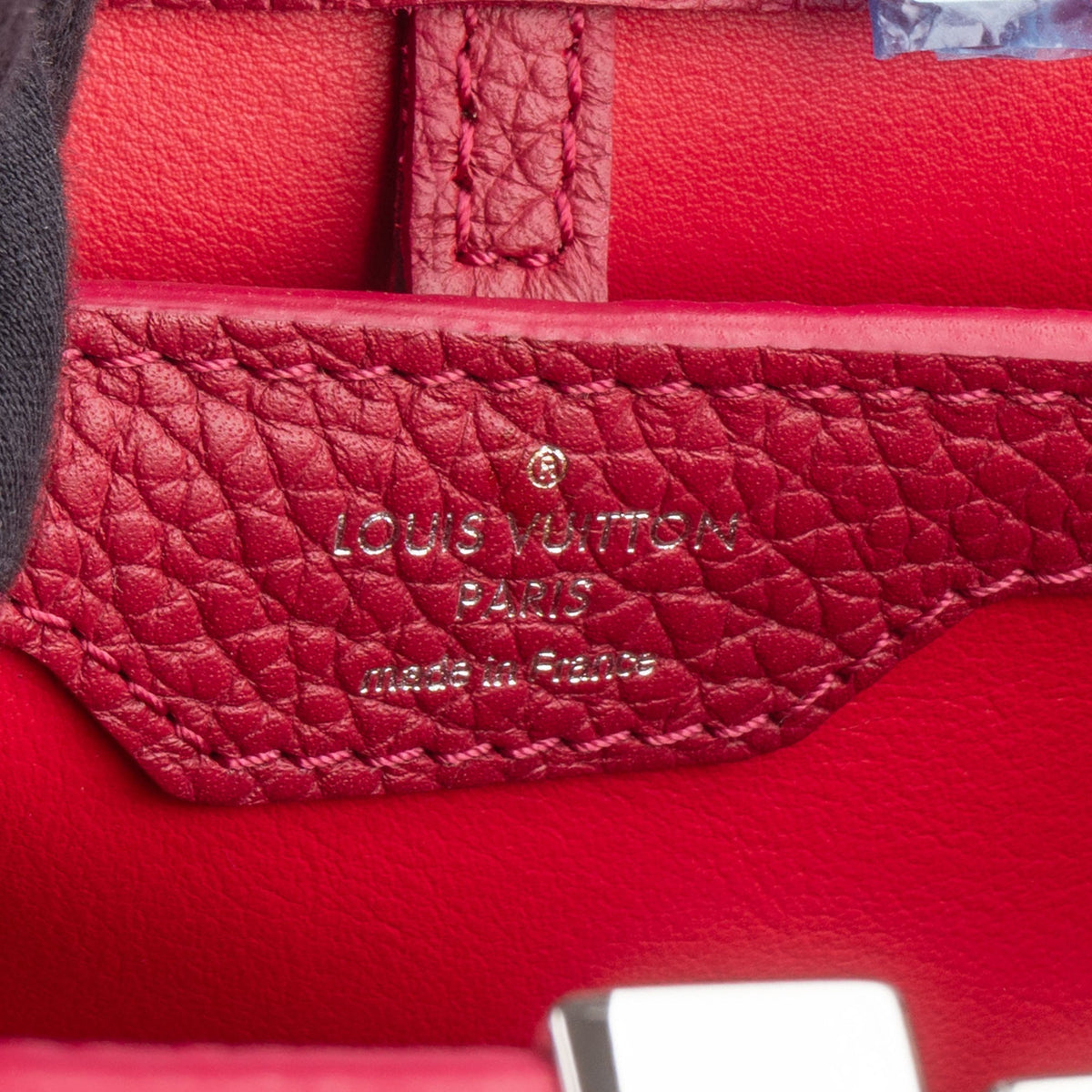 Bolso Louis Vuitton Capucines MM de piel Taurillon en rosa de edición limitada