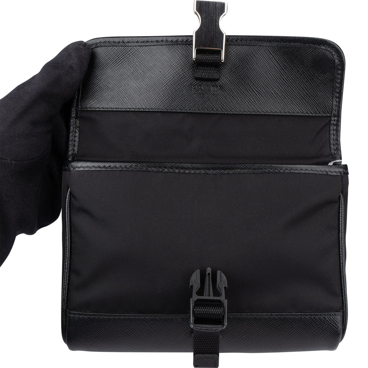 Mini sac bandoulière Prada en nylon à logo triangulaire