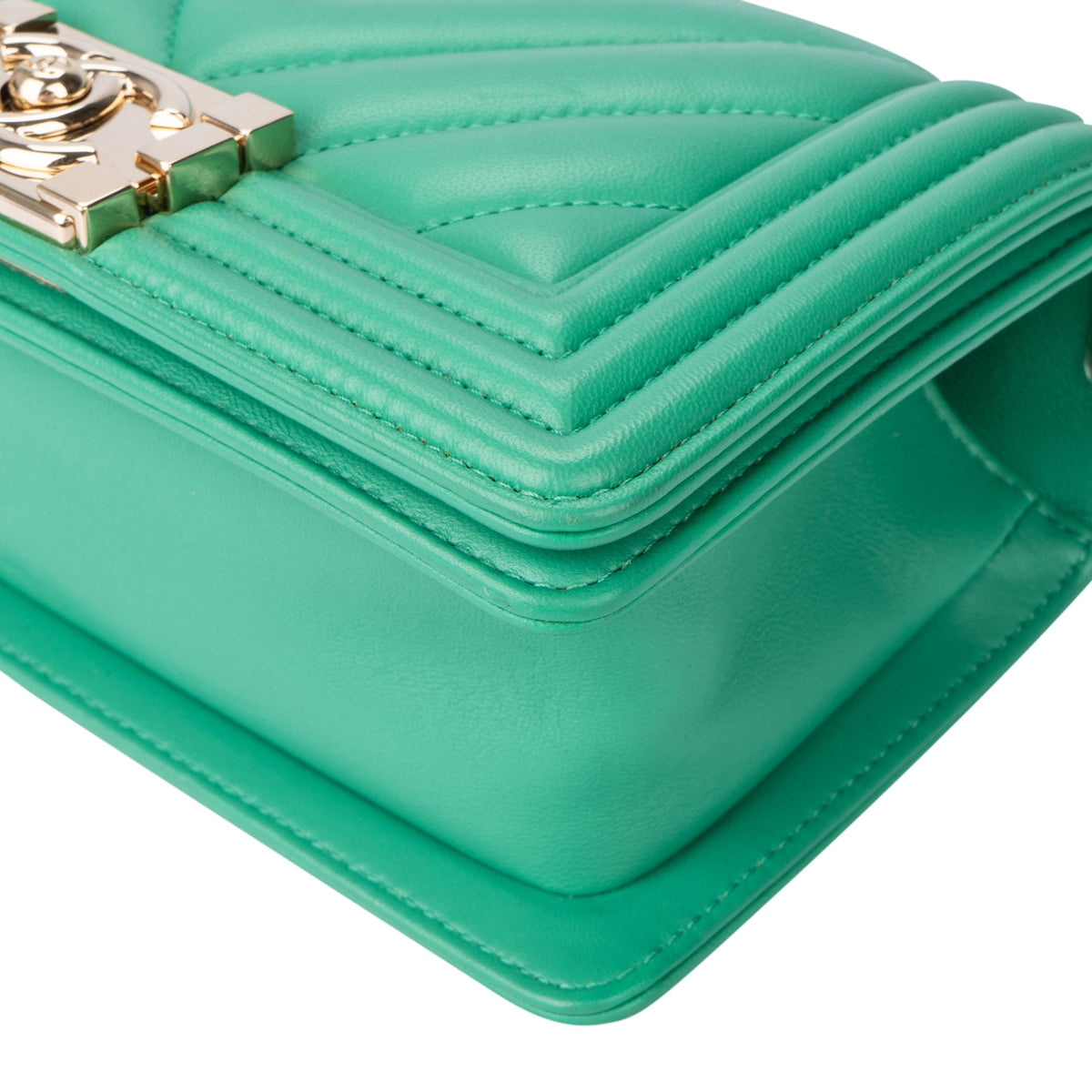 Chanel Chevron Lammleder Boy Single Flap Umhängetasche, Bild 9 von 15