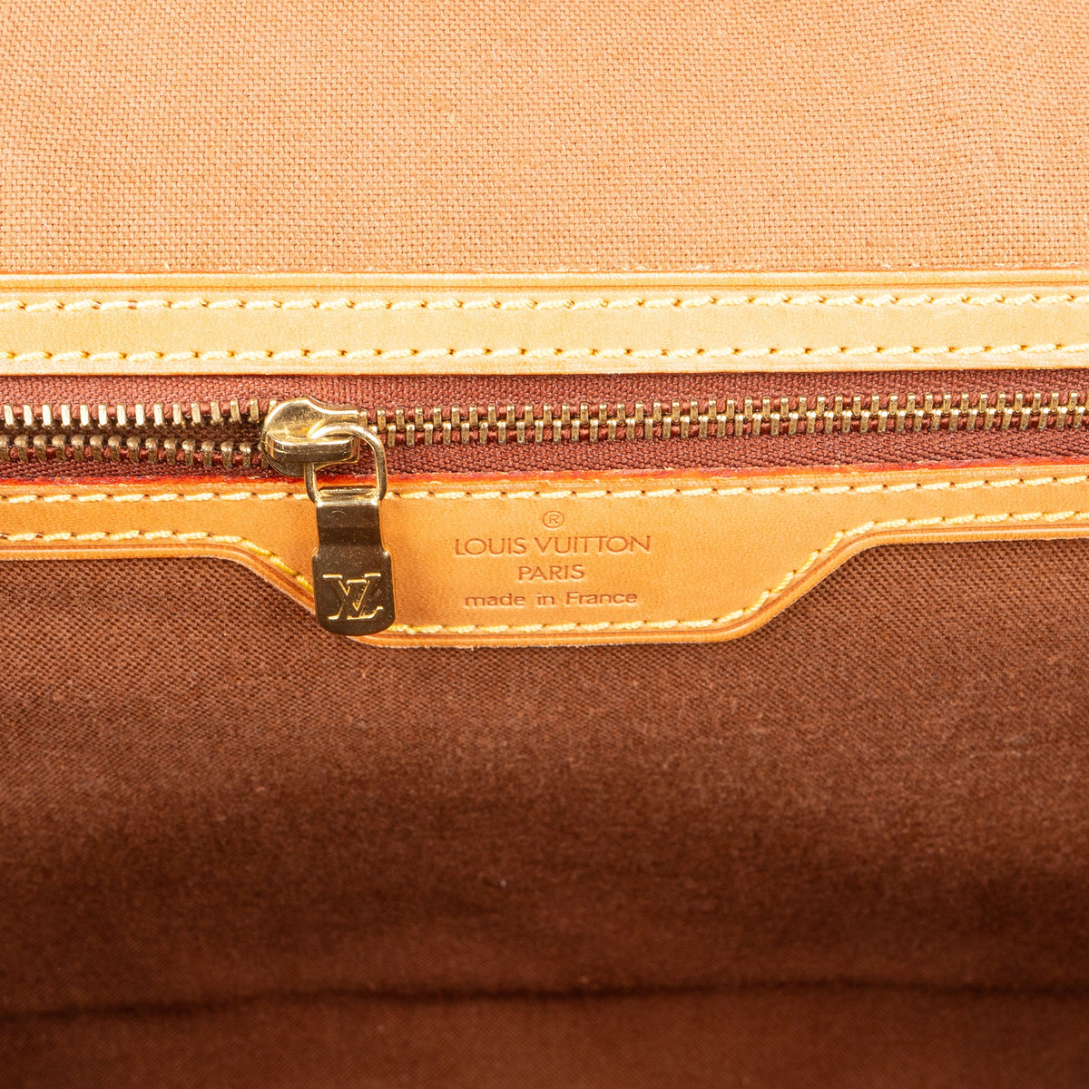 Borsa Louis Vuitton modello Bel Air in tela Monogram