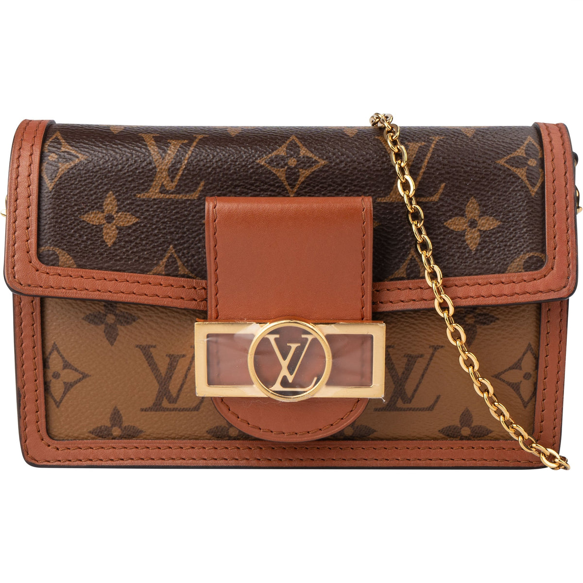 Louis Vuitton Monogram Dauphine WOC aus Canvas und Leder – Vorderansicht
