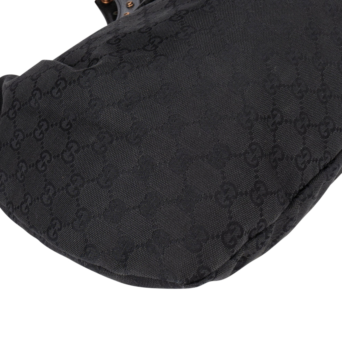 Bolso Gucci con monograma GG y detalle de bambú