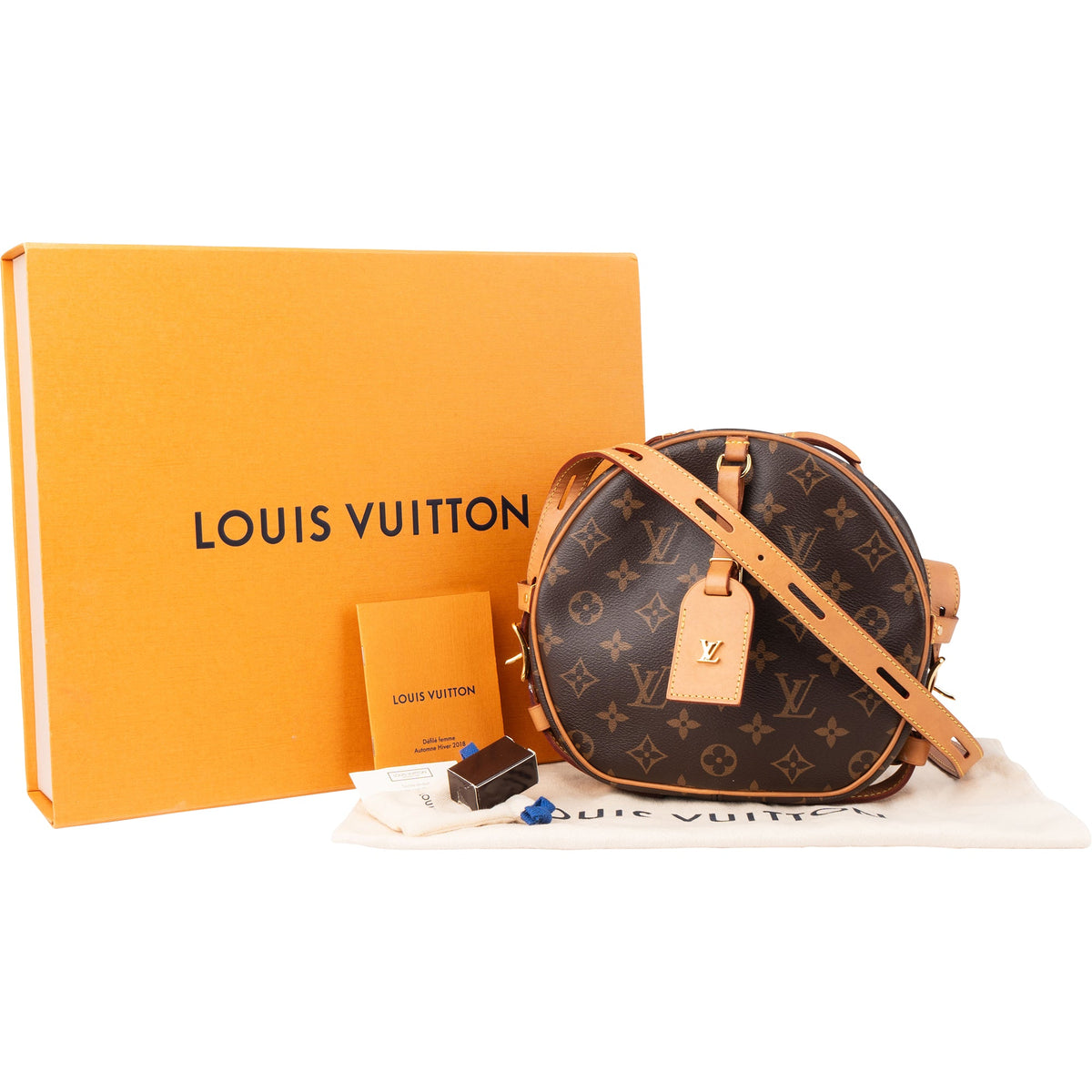 Louis Vuitton Canvas Monogram Boite Chapeau Souple MM crossbody tas