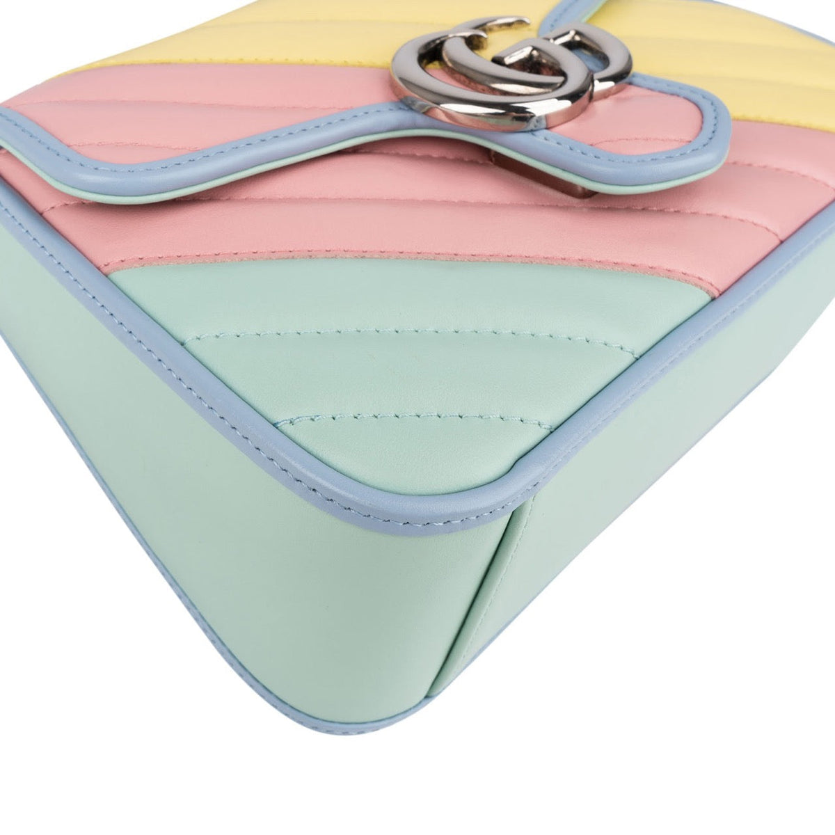 Gucci Multicolor Matelassé Leren GG Marmont Mini Handtas met Schouderriem