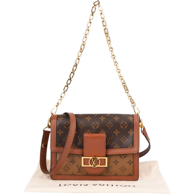 Borsa a tracolla Louis Vuitton Dauphine MM in tela Monogram Reverse