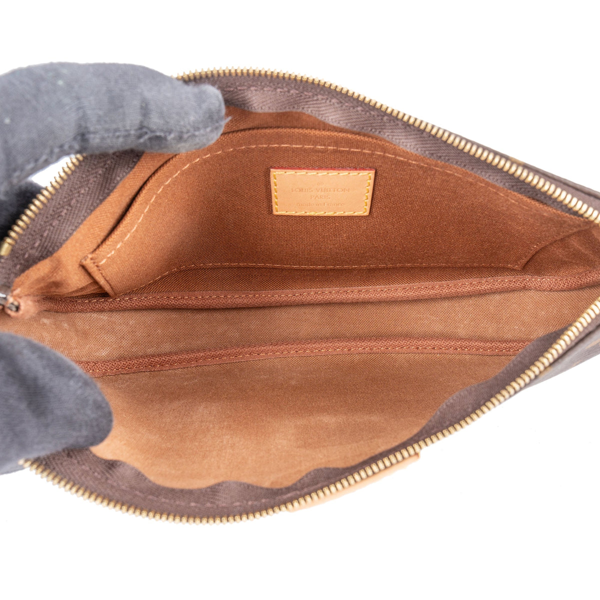 Sac bandoulière Multi Pochette Accessoires en toile Monogram Louis Vuitton