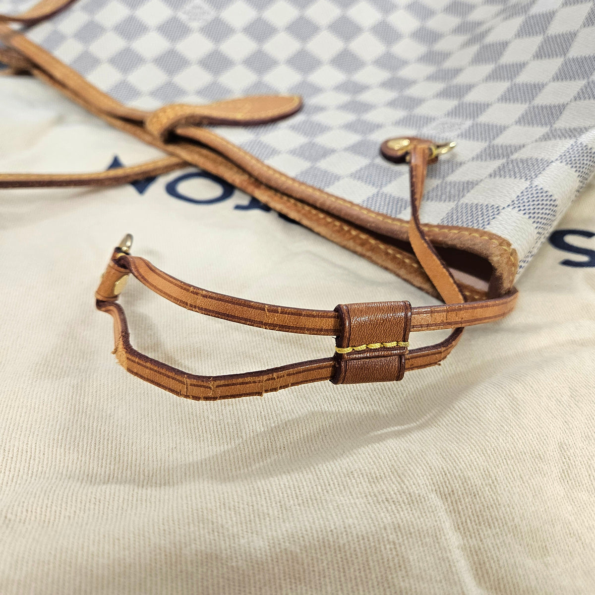Louis Vuitton Neverfull MM aus Damier Azur Canvas – Ansicht 13