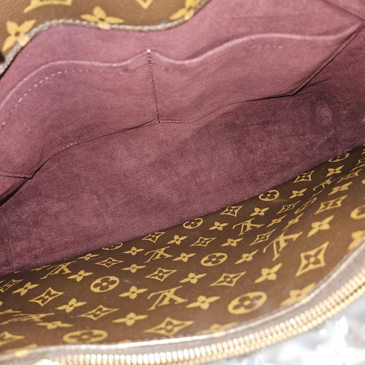 Louis Vuitton Monogram Canvas Montaigne MM handtas
