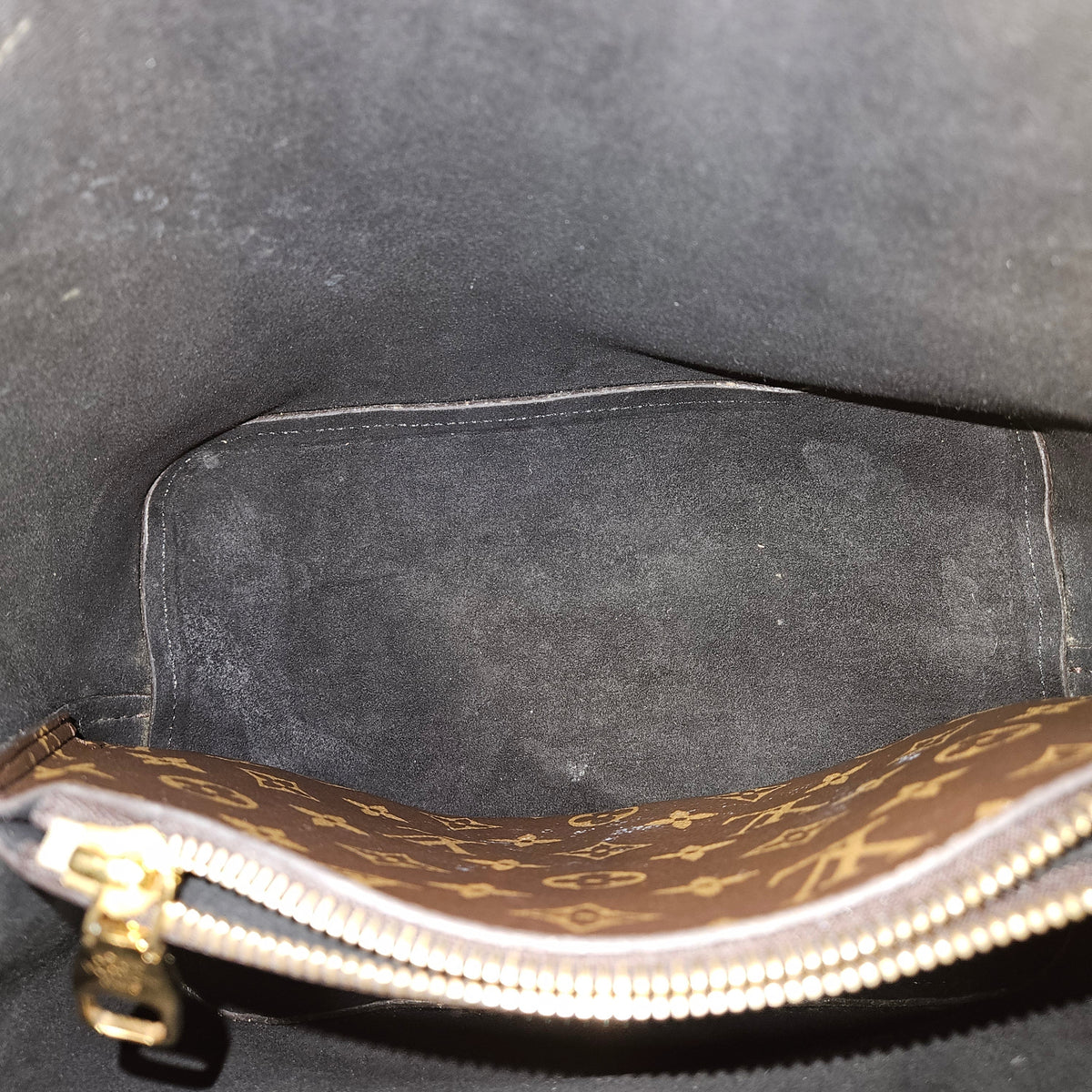 Louis Vuitton Monogram Canvas NéoNoé Crossbody Bag